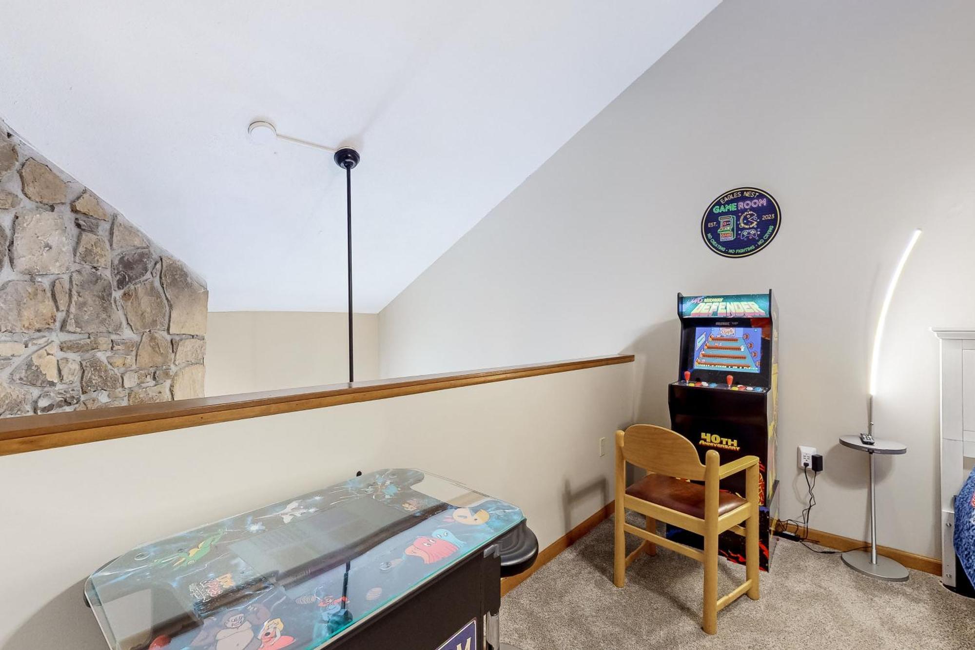 Eagles Nest Escape Apartamento Gatlinburg Exterior foto